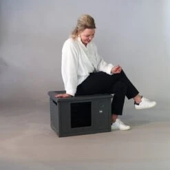 RHRQuality Kattenhuis Voor Binnen En Buiten Kattenhok Villa De Luxe Grijs 16 RHRQuality Kattenhuis Voor Binnen En Buiten Kattenhok Villa De Luxe Grijs -Huisdier Verkoop 1200x1200 3022