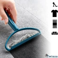 |Twinza®| Pluizenverwijderaar - Ontpluizer - Draagbare - Haarverwijderaar - Lint Remover - Verwijdert Pluisjes - Voor Tapijt - Wollen Kleding - Hondenhaarverwijderaar - Huisdieren 10 |Twinza®| Pluizenverwijderaar - Ontpluizer - Draagbare - Haarverwijderaar - Lint Remover - Verwijdert Pluisjes - Voor Tapijt - Wollen Kleding - Hondenhaarverwijderaar - Huisdieren -Huisdier Verkoop 1200x1200 490