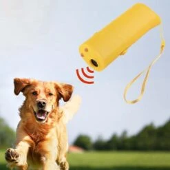 Merkloos Diervriendelijke Ultrasone Anti-Blaf Apparaat - Effectieve Hondentrainer - Anti Blaf Middel - Ultrasone Hondentrainer - Honden Clickertraining - Trainingshulp 19 Merkloos Diervriendelijke Ultrasone Anti-Blaf Apparaat - Effectieve Hondentrainer - Anti Blaf Middel - Ultrasone Hondentrainer - Honden Clickertraining - Trainingshulp -Huisdier Verkoop 1200x1200 833