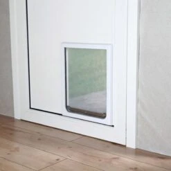 Trixie 2-Weg Hondenluik Wit - M-XL 39 X 45 CM 20 Trixie 2-Weg Hondenluik Wit - M-XL 39 X 45 CM -Huisdier Verkoop 1200x1200 995