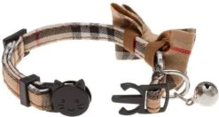 Kattenhalsband Ruit Met Strik | Halsband Kat | Kattenband | Kitten | Kattenbandje Met Veiligheidssluiting En Belletje | Kattenhalsbandje Met Strik In Dé Klassieke Beige Ruit -Huisdier Verkoop 1200x640 3