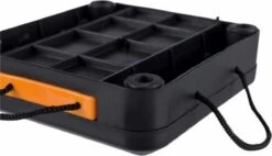 Trixie Dogtoy Dog Activity Strategy Game Gamble Box - Piepend Speelgoed - 15cm X 15cm X 9cm - Zwart/rood/oranje -Huisdier Verkoop 1200x689 2