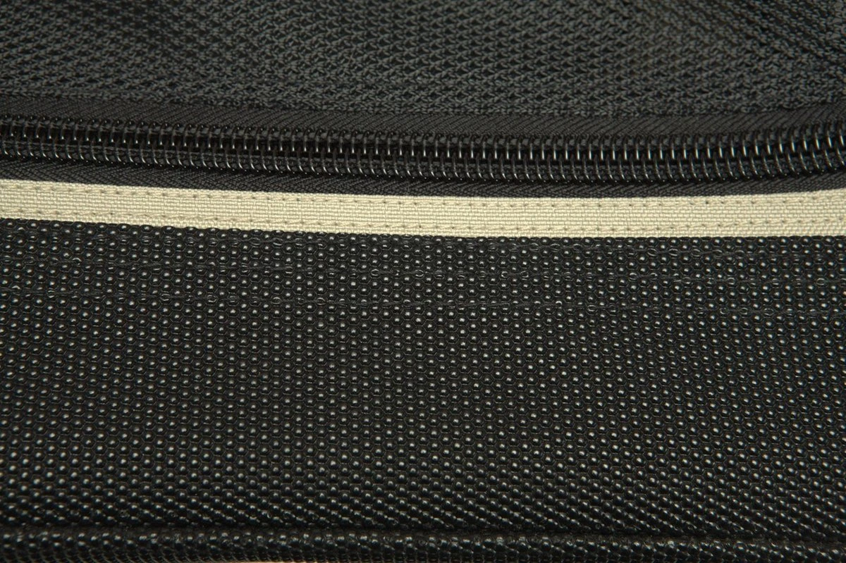 Maelson Soft Kennel - Robuuste Hondenbench Van Zacht Materiaal - Opvouwbare Kennel Met Stevig Stalen Binnenframe - Zwart/antraciet - XXS / XS / S / M / L / XL / XXL - 92 L 16 Maelson Soft Kennel - Robuuste Hondenbench Van Zacht Materiaal - Opvouwbare Kennel Met Stevig Stalen Binnenframe - Zwart/antraciet - XXS / XS / S / M / L / XL / XXL - 92 L - Afbeelding 14