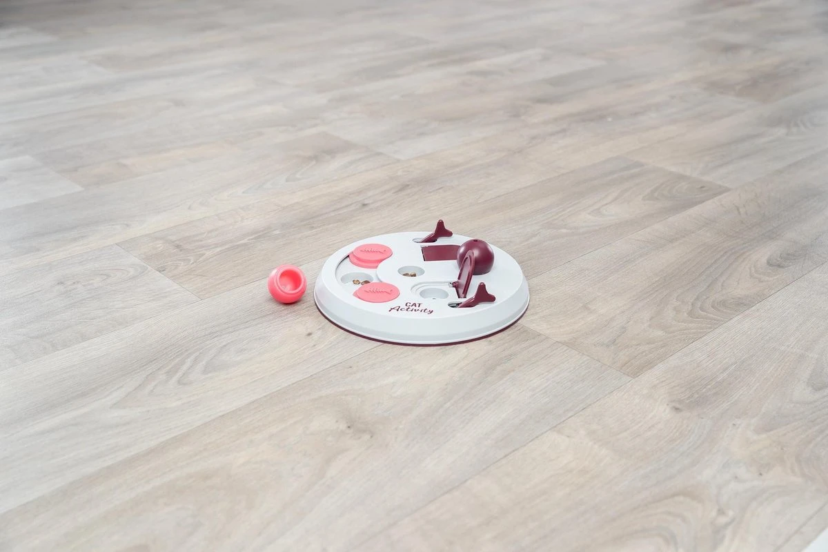 Trixie Cat Activity Flip Board Bes / Roze / Lichtgrijs 23x23 Cm 9 Trixie Cat Activity Flip Board Bes / Roze / Lichtgrijs 23x23 Cm - Afbeelding 7