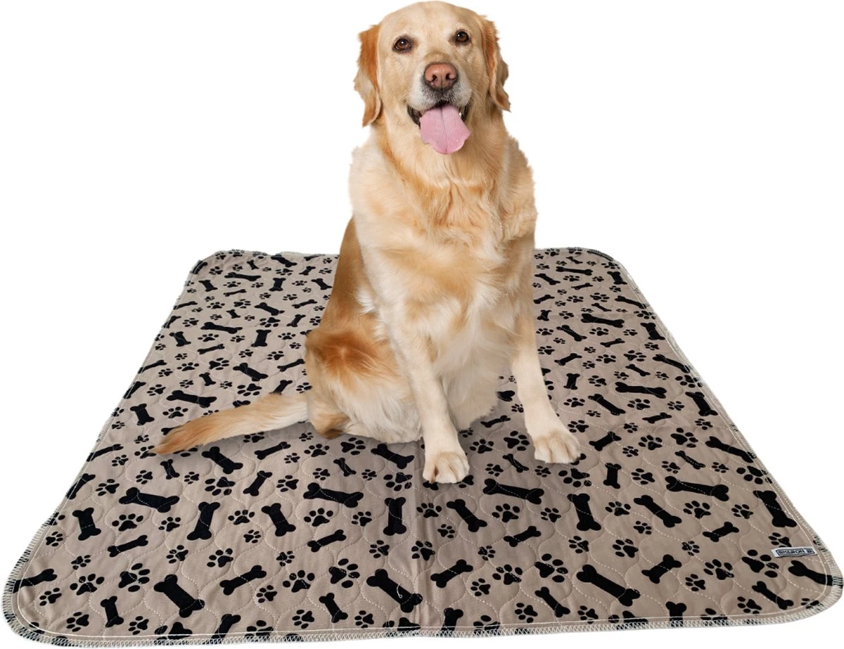 Sharon B - Puppy Training Pad - Plasmat - Beige Met Botjesprint - 80x90 Cm - Hondentoilet - Herbruikbaar - Wasbaar 3 Sharon B - Puppy Training Pad - Plasmat - Beige Met Botjesprint - 80x90 Cm - Hondentoilet - Herbruikbaar - Wasbaar